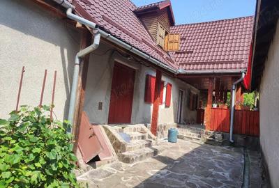 Casă cu 4 camere în Central - 5