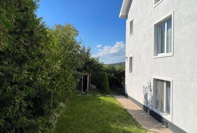 Casă cu 4 camere în Corunca - 2