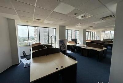 Spațiu comercial, de 99 mp, în P-ța Unirii - 3