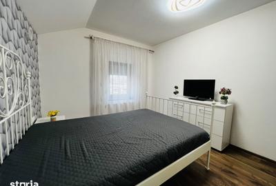 Casă cu 5 camere cu Teren 860 Mp în Sânmihaiu Român - 9