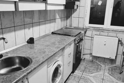 Apartament cu 3 camere decomandat în Rahova - 1