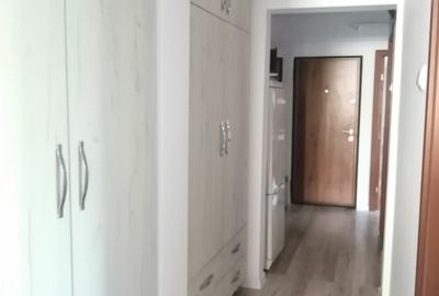 Apartament cu 3 camere decomandat în Nicolina - 5