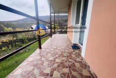 Casă cu 3 camere cu Teren 1453 Mp în Central - 18