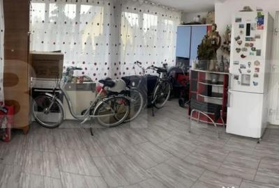 Casă cu 6 camere cu Teren 400 Mp în Rădăuți - 2