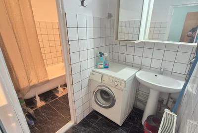 1 Cam-Complexul Studentesc-5 Min Centru--Mobilat--Aer Conditionat-280 Euro! - 7