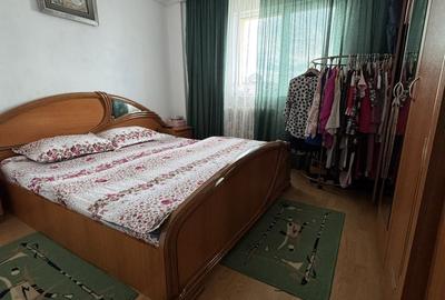 Apartament cu 3 camere decomandat în Central - 1