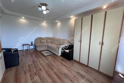 Apartament cu 2 camere decomandat, mobilat în Vasile Aaron - 2