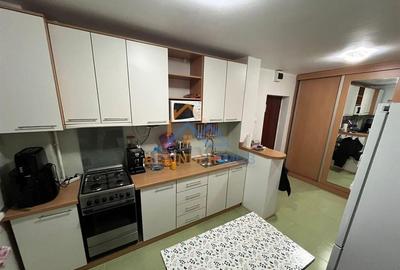 Apartament de vanzare cu 2 camere, zona Dristor - 5