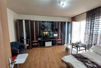 Garsonieră decomandată în Florești