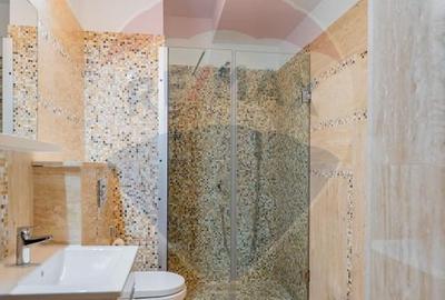 Penthouse de vanzare in Mamaia vedere frontala lac si marea Neagra - 76