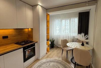 Apartament cu 3 camere decomandat în Giurgiului - 2