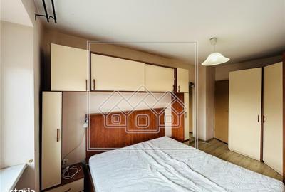 Apartament cu 2 camere semidecomandat în Trei Stejari - 2