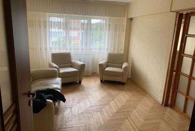 Apartament cu 4 camere în Traian - 5