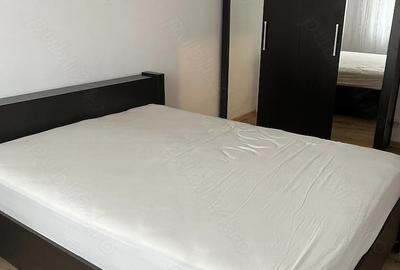 Apartament cu 2 camere decomandat în Titan