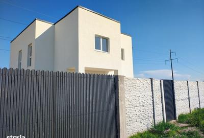 Casă cu 4 camere în Central - 6