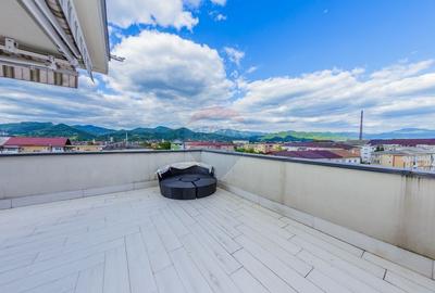 Penthouse cu 4 camere nedecomandat în Central - 22