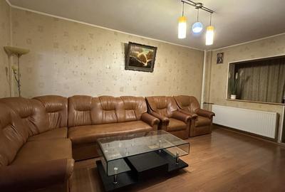 Apartament cu 3 camere decomandat, mobilat în Titan - 1