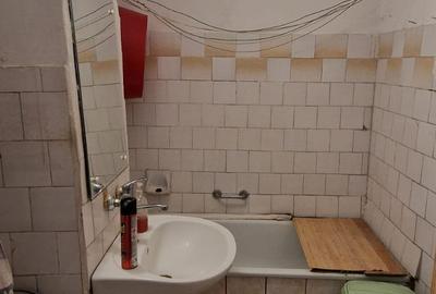 Apartament cu 2 camere decomandat în Enachiță Văcărescu - 13