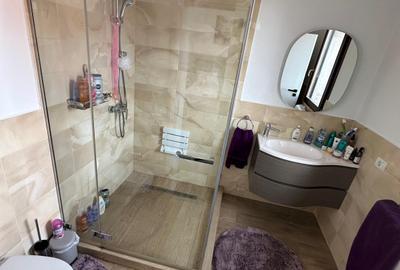 Casă cu 6 camere cu Canalizare în Faleza Nord - 16