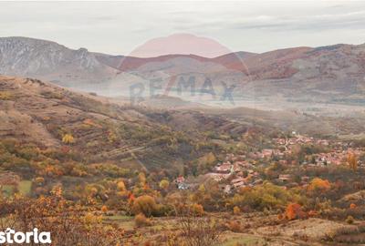 Casă cu 2 camere cu Teren 1884 Mp în Livezile - 2