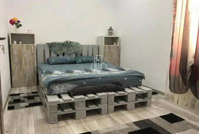 Casa Moderna 2 Camere De Vanzare Curte Proprie, Str Horea, Central - 1