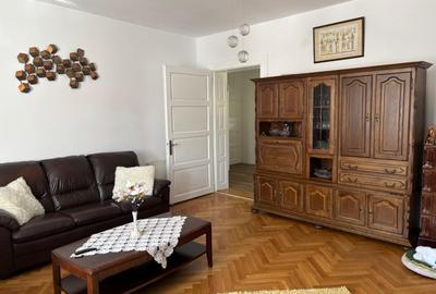 Casă individuală cu 4 camere cu Canalizare în Centrul Civic - 6