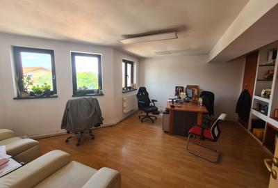 Spatiu Comercial zona centrala 660 mp utili parcare privata - 4