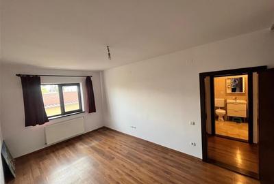 CASA 3 CAMERE, IN DUPLEX, SANPETRU - 6