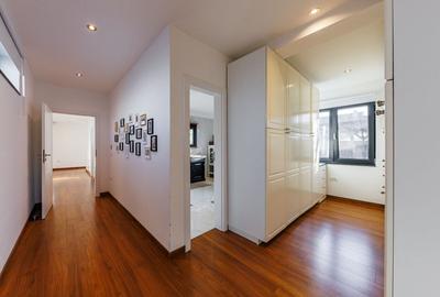 Casa cu Personalitate – Un Amestec Fascinant de Stil Istoric și Contemporan - 16