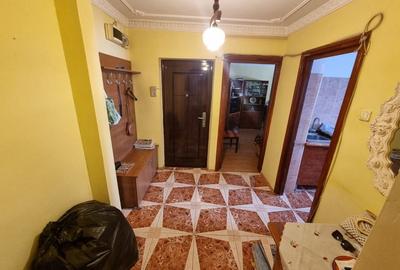 Complex Dacia-apartament 2 camere decomandat cu gaze - 5