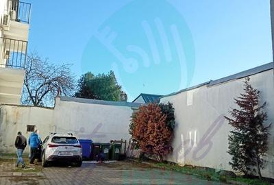 Casă individuală cu 13 camere cu Canalizare în Plevnei - 3