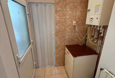 Inchiriez birou zona centrala, la 5 min de mers pe jos pe Republicii si la 2 min de fac de Drept - 2