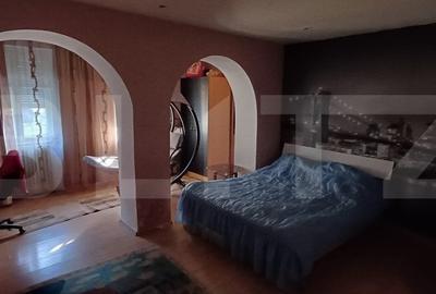 Casa de vanzare,  5 camere, 200 mp, zona-centrala-strada  1 Decembrie - 5