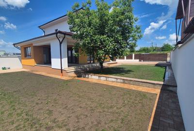 Casă cu 4 camere în Cârcea - 2