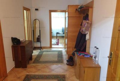 Casă cu 6 camere cu Teren 461 Mp în Central - 7