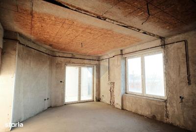 Spațiu comercial, de 643 mp, în Central - 18