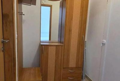 Garsonieră decomandată în Blumăna