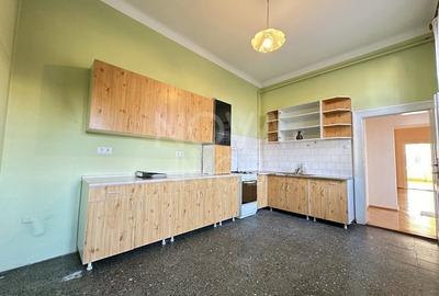 Apartament cu 4 camere decomandat în Ultracentral - 9