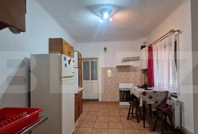 Casa in Centru Istoric, pod, pivnita, mobilata, 40 mp - 4