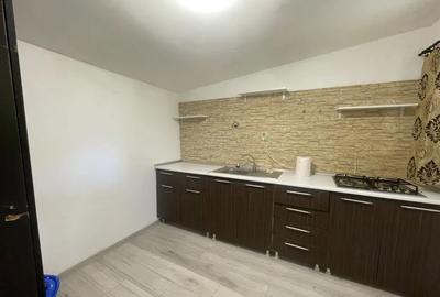 Casă cu 1 camere cu Canalizare în Micro 17 - 1