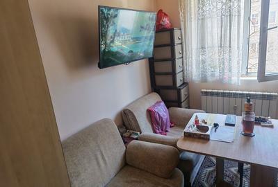 Garsonieră decomandată în Far - 6