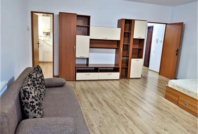Garsonieră decomandată în Zorilor - 2