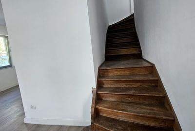 Duplex cu 7 camere cu Canalizare în Vest - 5