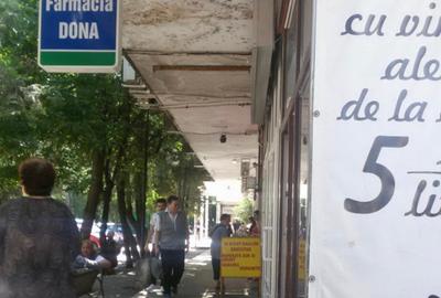 Spațiu comercial, de 45 mp, în Titan - 3