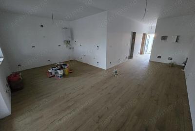 Casă cu Teren 330 Mp în Moșnița Nouă - 8