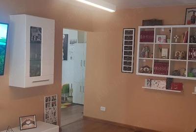Apartament cu 3 camere decomandat, mobilat în Aradului - 4