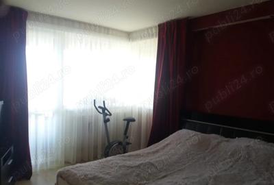 Persoana fizica inchiriez apartament 3 camere in vila cu 8 apartamente in zona Str. Bieltz - 5