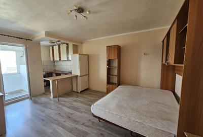 Garsonieră semidecomandată în Tătărași - 1
