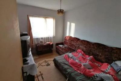 Apartament cu 3 camere decomandat în Central - 2