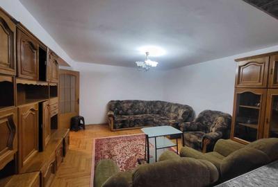 Apartament cu 3 camere decomandat în Central - 9